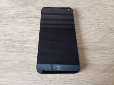 Telefon mobil Alcatel One Touch POP 4 Dual 5051D folosit foto