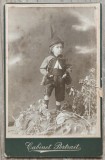 Copil in costum de tirolez// fotografie de studio pe carton, Atelier Apollo Braila 1906