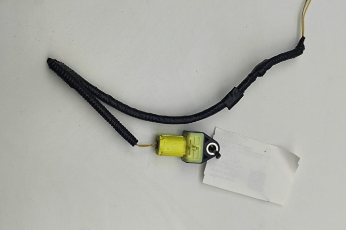 Senzor de impact st&acirc;nga față TOYOTA RAV 4 V XA50 2019 OEM: 89831-47050 30753577