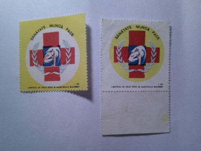 2 Vignete Crucea Rosie Romania - Sanatate ,Munca , Pace foto