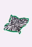 Esarfa-batic cu imprimeu zebra, verde-negru-alb, Urbanelle