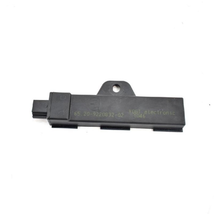 Amplificator de antena BMW 2 Active Tourer F45 2014 OEM: 9220832 3287190