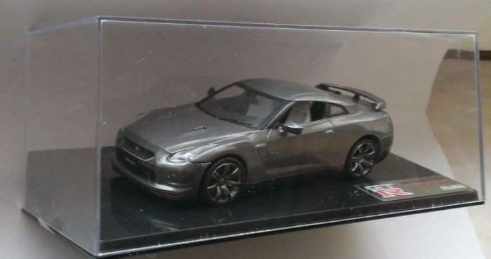 Macheta Nissan GT-R R35 2007 Gri - Fujimi 1/43 GTR