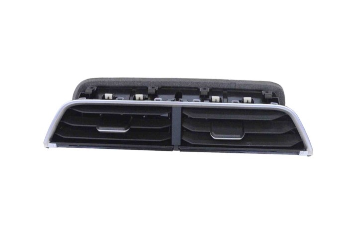 Gura de ventilație planșa de bord VW T-ROC A11 2022 OEM: 2GA819728H 21472928