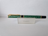 Waterman Carioca - Carcasa din Celuloid- Verde cu Negru.