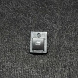 Buton geam ușă dreapta spate BMW 7 E65, E66, E67 2006 OEM: 8379597 2718428