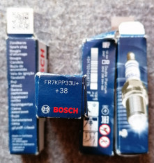 SET 4 BUJII BOSCH DOUBLE PLATINUM FR7KPP33U+32,IEFTINE! foto