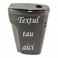 Bricheta metalica personalizata cu textul tau, gaz, antivant, cutie, negru