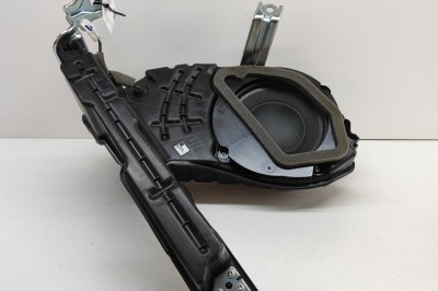 Subwoofer LEXUS UX _AA1_, _AH1_, _MA1_ 2020 OEM: 86150-0W630,24520-J0801 | 28056346 foto