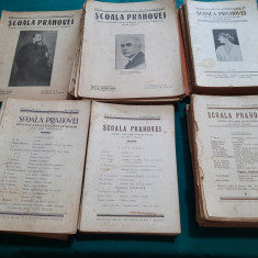 LOT 60 REVISTE ȘCOALA PRAHOVEI/ DIFERITE NUMERE ANII 1936-1946