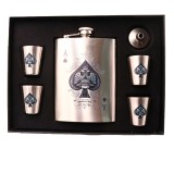 Sticla cu 4 Pahare, Cutie Speciala, Model Inima Neagra