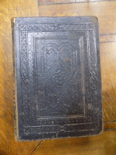 Sf&acirc;nta Scriptură a Vechiului şi a Noului Testament - Societatea biblică, Iaşi, 1874