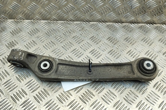 Braț inferior dreapta față AUDI Q7 4M 2016 OEM: 4M0407156C | 31717962