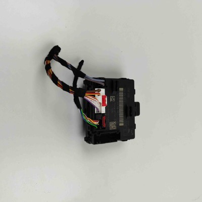 Modul de control ușă st&amp;acirc;nga față VW PASSAT Variant B8 3G5 2020 OEM: 5Q0959592K,5Q0959592F 30436293 foto