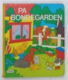 PA BONDEGARDEN , 1986 , TEXT IN LIMBA NORVEGIANA*