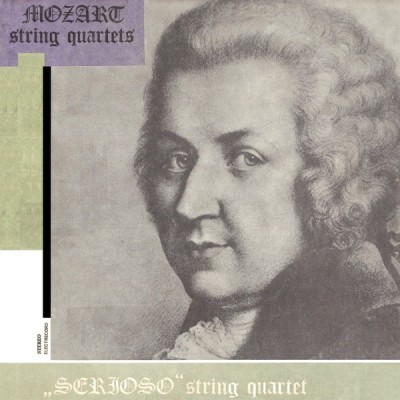 Vinyl Mozart - &amp;bdquo;Serioso&amp;rdquo; string quartet &amp;lrm;&amp;ndash; String Quartets = Cvartete De Coarde foto