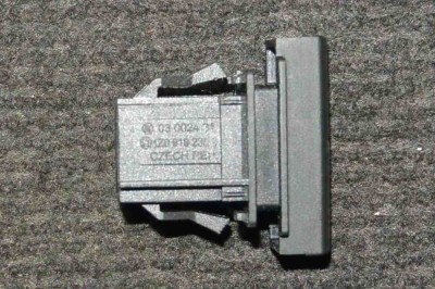 Comutator SKODA OCTAVIAII 1Z3 2004 OEM: 1Z0919235C 1804296 foto