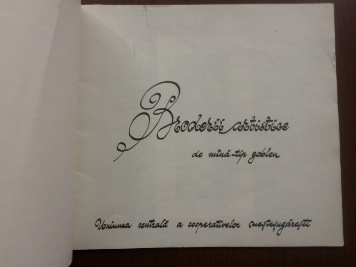 broderii artistice de mana tip goblen anii &#039;70 RSR catalog UNIUNEA CENTRALA A COOPERATIVELOR MESTESUGARESTI 28 MODELE