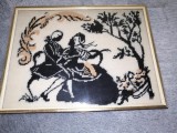 Tablou cusut brodat inramat goblen broderie manuala pereche siluete negre in haine de epoca Rococo Crinolina