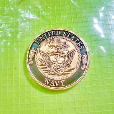 D965-Medalia US NAVY Marina SUA SHELLBACK Crossing the line metal aurit emailat. foto