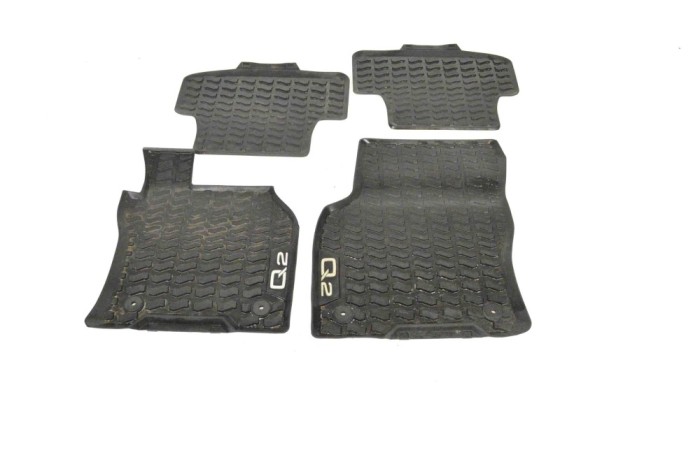 Set covorașe AUDI Q2 GA 2019 OEM: 81C061501,81A061511