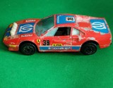 Ferrari Racing 308 GTB 1982 Bburago 1:43 Vintage Pioneer Made in Italy, vintage 10 cm /4cm /h 3 cm afectată : vopsea sărită, parbriz pătat mătuit W