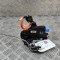 &Icirc;ncuietoare ușă dreapta față AUDI A8 D3 4E2, 4E8 2006 OEM: 4E1837016 29399061