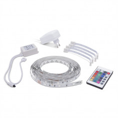 Set banda LED, 7.2 W/m, 420 lm, 5 m, 150 LED-uri, telecomanda inclusa, RGB