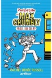 Cumpara ieftin Peripetiile lui Max Crumbly. Eroul din dulap. Volumul 1/Rachel Renee Russell