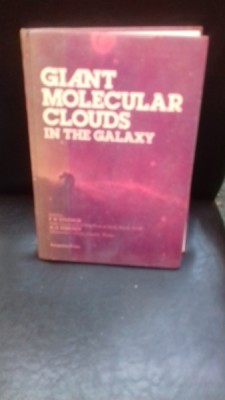 GIANT MOLECULAR CLOUDS IN THE GALAXY - P.M. SOLOMON foto