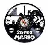 Ceas de perete decorativ Super Mario, realizat din disc de vinil upcycled, model Gaming/Copii, negru, 30 cm