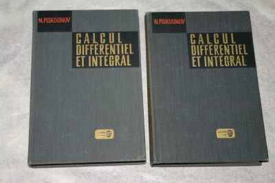 Calcul differentiel et integral - 2 vol - N. Piskounov - Editions MIR - 1970 foto