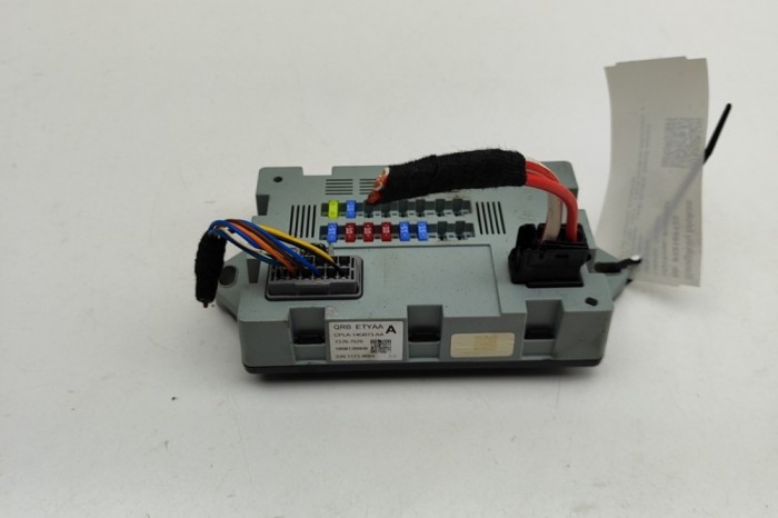 Modul panou de siguranțe LAND ROVER RANGE ROVER VELAR L560 2018 OEM: CPLA-14Q073-AA | 32189122