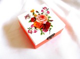 Cutie lemn decorata cu trandafiri 43075
