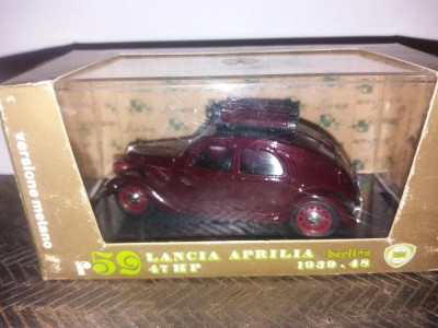 Macheta Lancia Aprilia berlina - 1939-48 scara 1:43 BRUMM foto