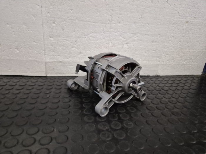 Motor 3 prinderi masina de spalat Indesit INNEX ,WU112U40I00 Nidec / R34