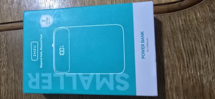 Baterie externa Iniu