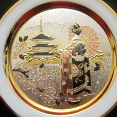 FARFURIE DECORATIVA PORTELAN CHOKIN ART JAPONIA PLACATA CU AUR SI ARGINT 15.5 CM