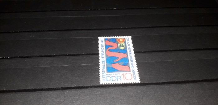 Neștampilate după 1950