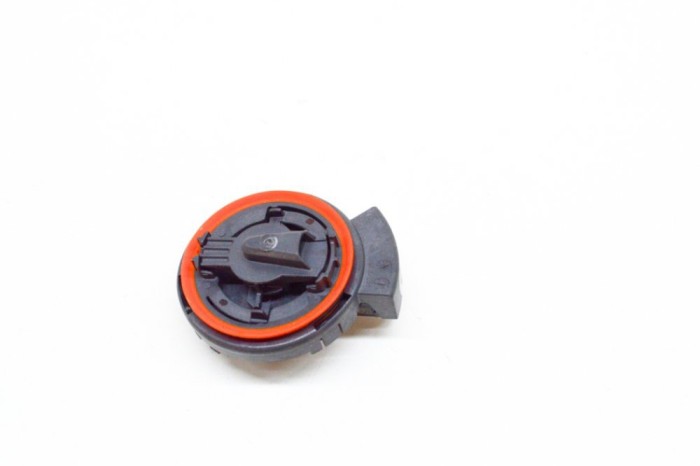 Senzor de impact lateral dreapta TESLA MODEL Y 2020 OEM: 1036762-00-A 13584973