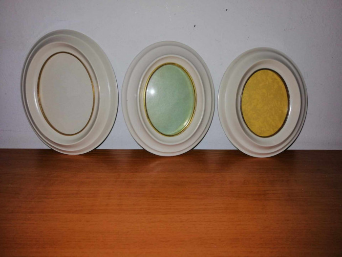 3 x Rama ovala miniaturi goblen fotografii material sintetic sticla Suedia