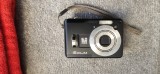 APARAT FOTO DIGITAL CASIO EXILIM EX-Z110 , FUNCTIONEAZA CU 2 BATERII AAA SAU ACUMULATORI .