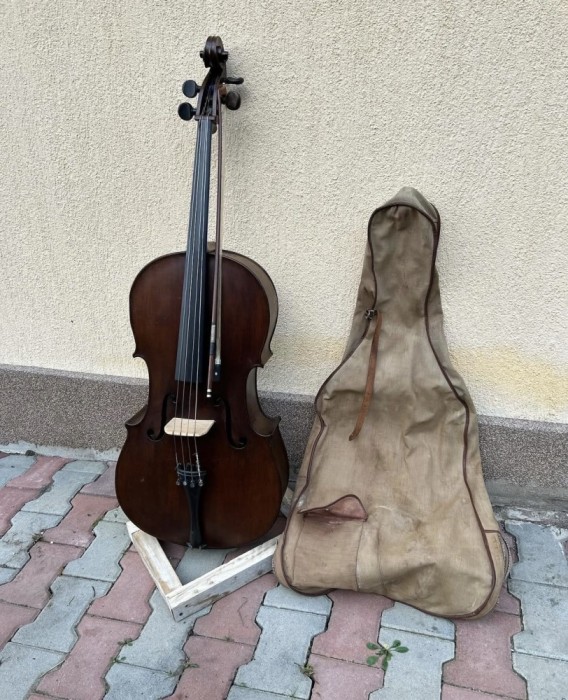 Violoncel vechi perfect