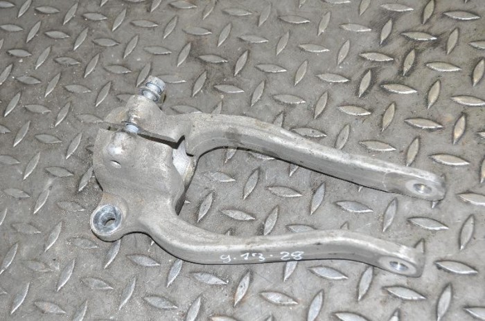Braț inferior st&acirc;nga față BMW 5 G30 2017 OEM: 6861199 10703242