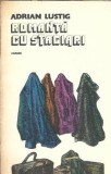 Romanta cu stagiari - Adrian Lustig