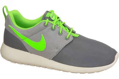 Pantofi sport Nike Roshe One Gs 599728-025 alb foto