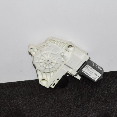 AUDI Q7 4L 2006 OEM: 4L0959802B,1036-989719-200 SKU: 2647749 foto