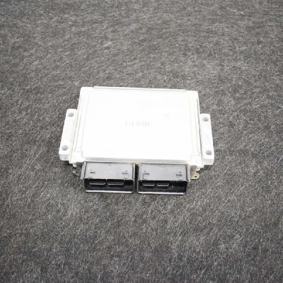 Unitate de control motor FORD MONDEO V Hatchback 2015 OEM: DS71-12B684-UEFS7A-12A650-CVD 3497854 foto