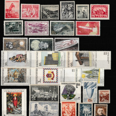 Slovacia si Cehoslovacia, lot timbre 1930-1970, cota cca. 26 euro, MNH