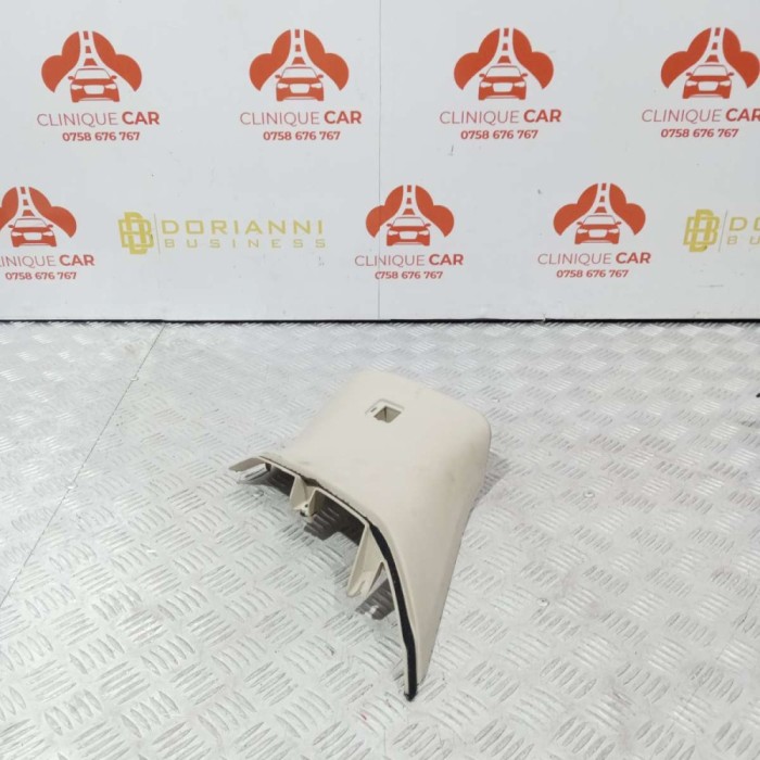 Trim / Ornament Stalp Dreapta Land Rover Range Rover Evoque 2011-2021